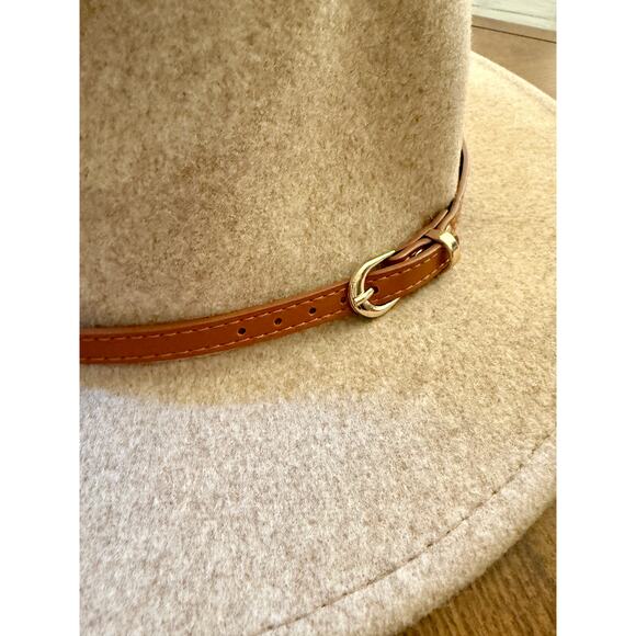 Altar'd State Wool Blend Beige Cream Tan Brimmed Hat Buckle Trim OS - Picture 4 of 8